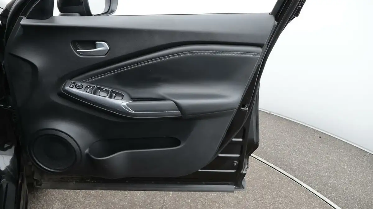 2023-nissan-juke-10-dig-t-n-connecta-big-15