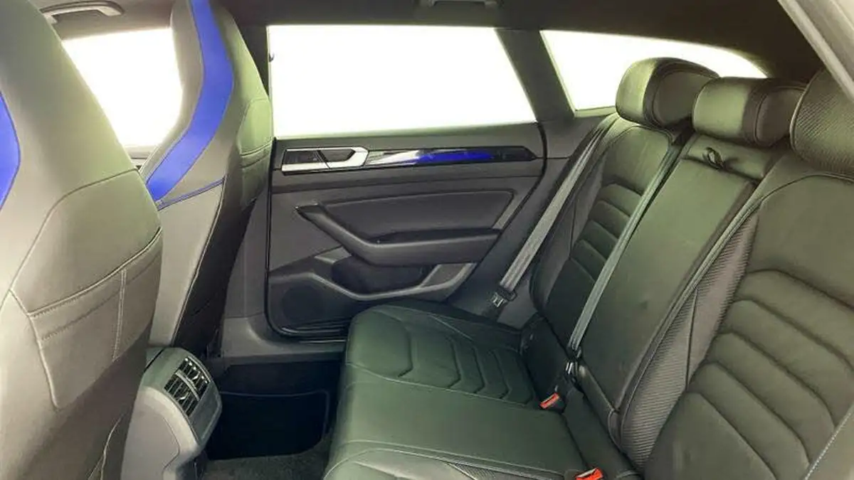 2023-volkswagen-arteon-20-tsi-r-shooting-brake-big-33