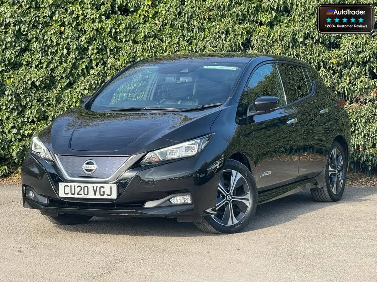 2020-nissan-leaf-e-tekna-big-26