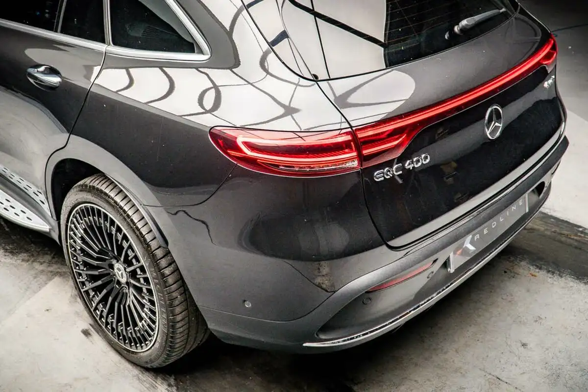 2022-mercedes-benz-eqc-e-eqc-400-amg-line-premium-plus-big-18
