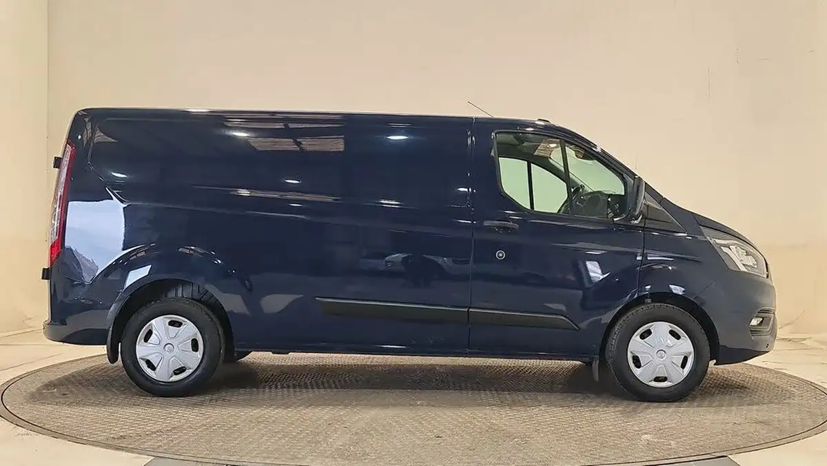 2020-ford-transit-custom-20tdci-340-l2h1-trend-130pseu6dt-panel-van-big-24