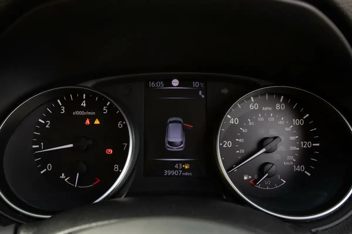 2018-nissan-qashqai-13-dig-t-tekna-160ps-big-15