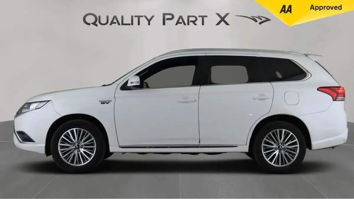 2020-mitsubishi-outlander-24-dynamic-phev-big-3