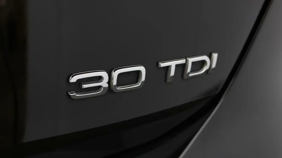 2022-audi-a3-20-30-tdi-sportback-5d-big-19