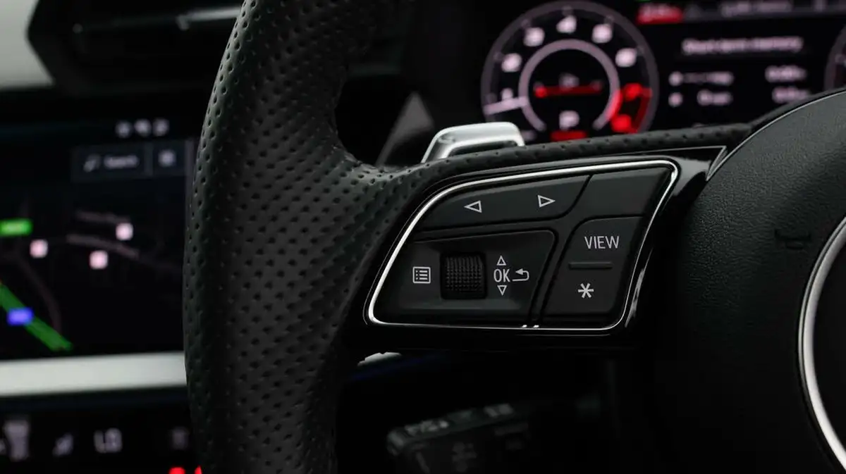 2022-audi-rs3-25-tfsi-sportback-5d-big-22