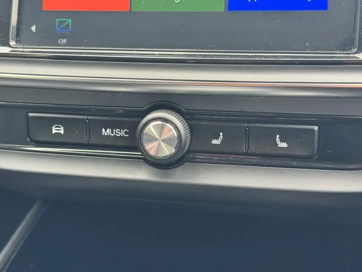 2021-mg-mg5-e-exclusive-ev-big-19
