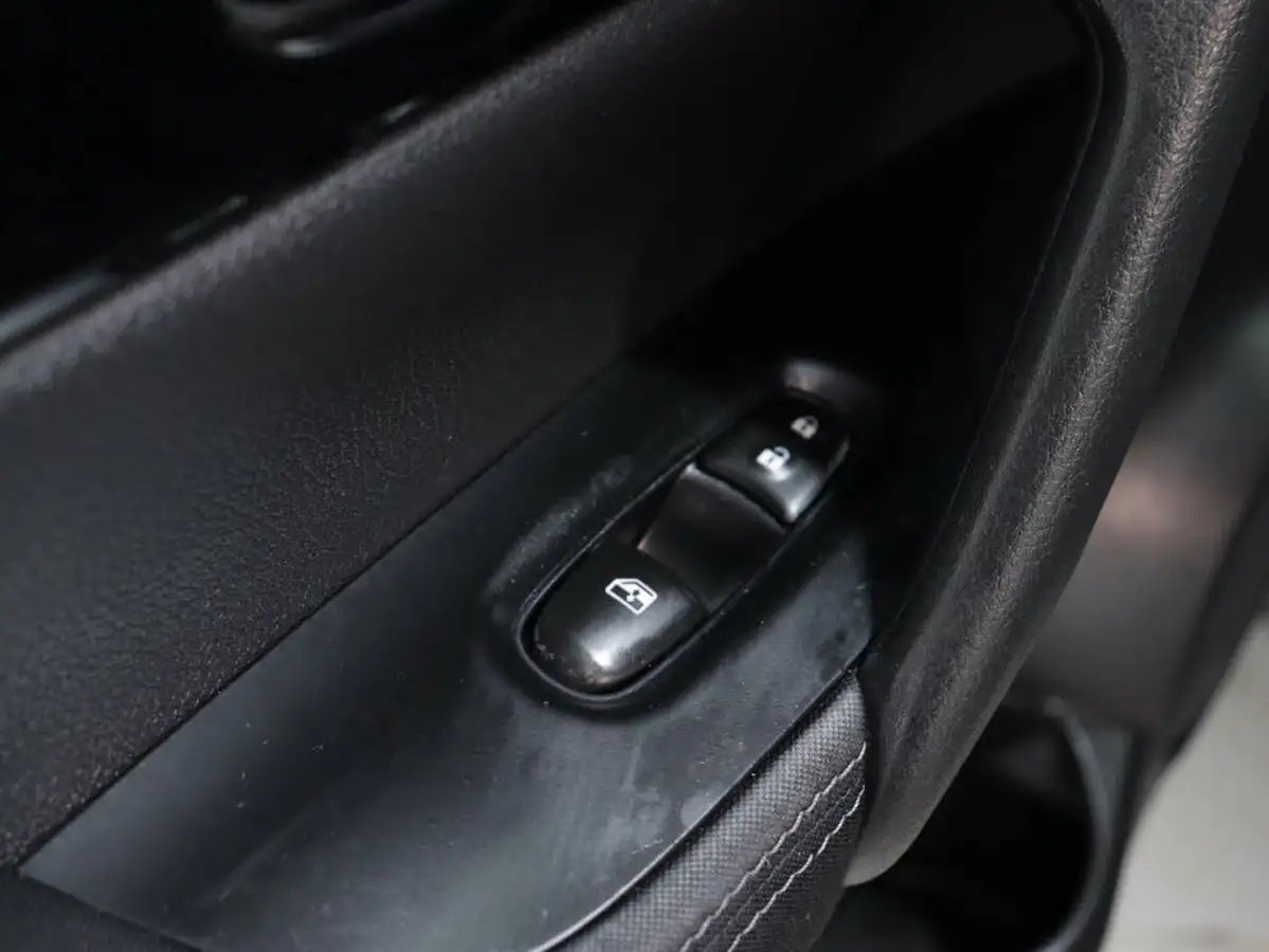 2021-nissan-qashqai-13-dig-t-n-connecta-158ps-xtronic-big-46
