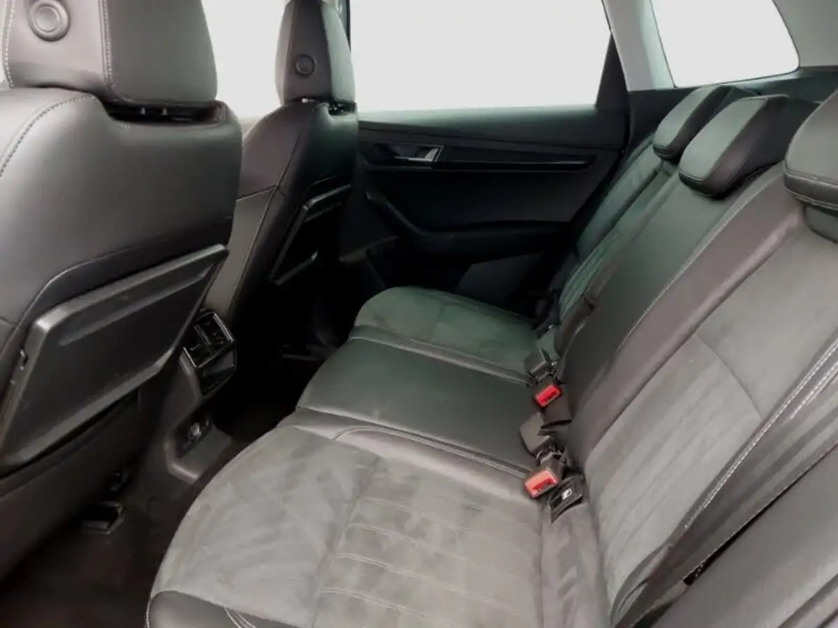 2019-skoda-karoq-15-tsi-se-l-dsg-big-5