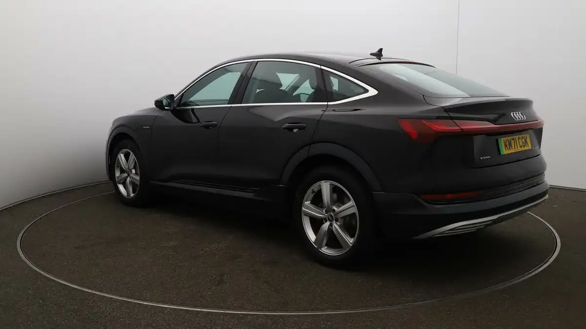 2021-audi-e-tron-55e-technik-sportback-big-5
