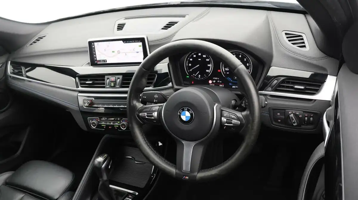 2020-bmw-x1-15-xdrive-25e-phev-m-sport-big-8