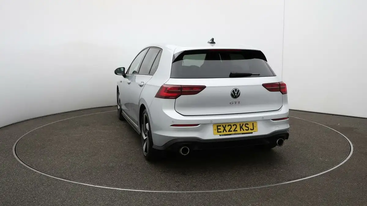 2022-volkswagen-golf-20-tsi-gti-dsg-big-53