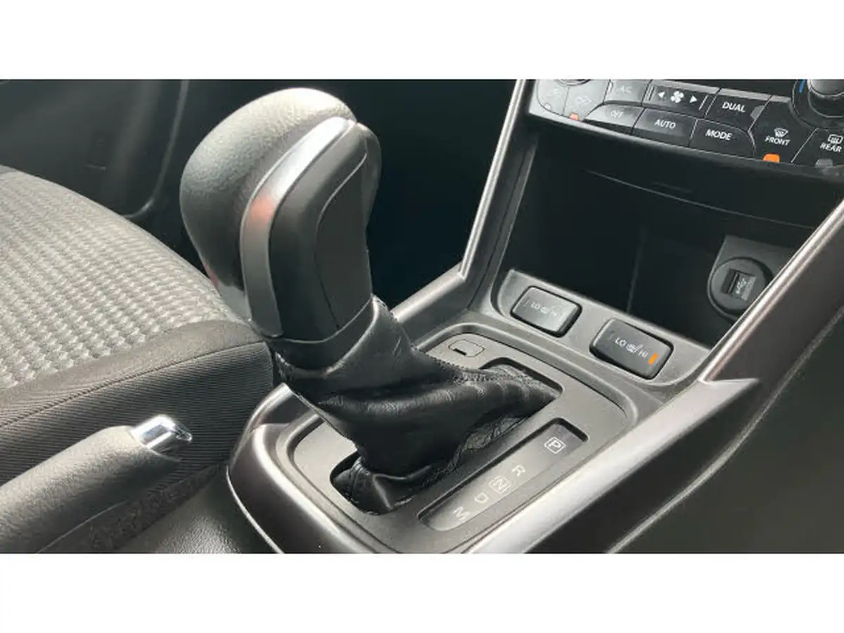 2023-suzuki-s-cross-15-motion-big-12