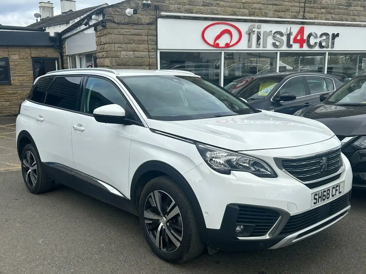 2018-peugeot-5008-suv-15-bluehdi-allure-big-4