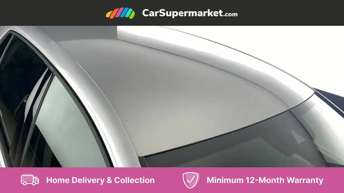 2022-volkswagen-golf-10-tsi-life-hatchback-big-20