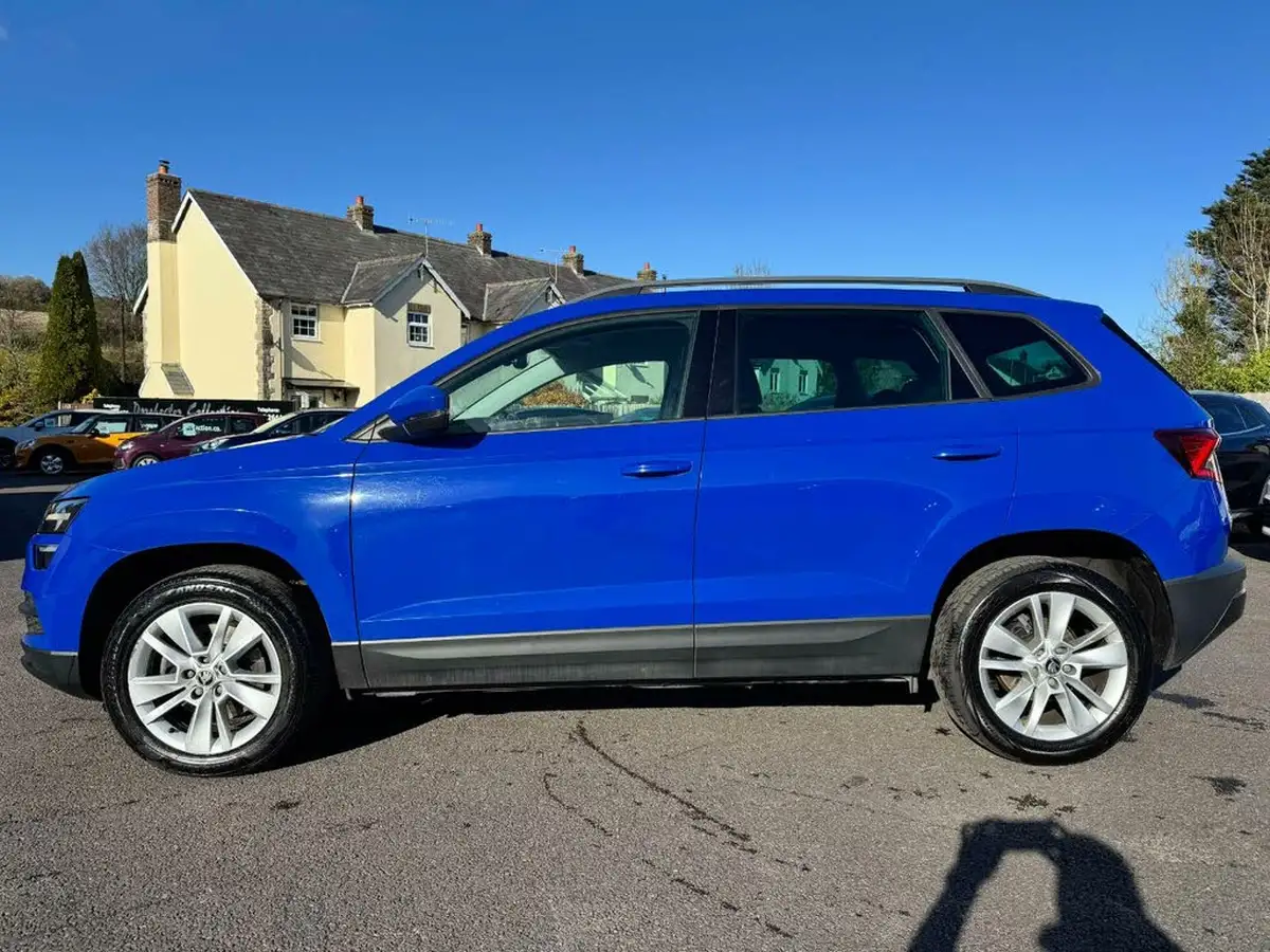 2018-skoda-karoq-10-tsi-se-technology-ss-big-6