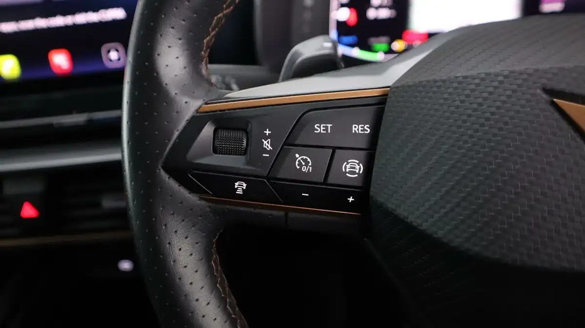 2021-cupra-formentor-14-e-hybrid-v2-big-21