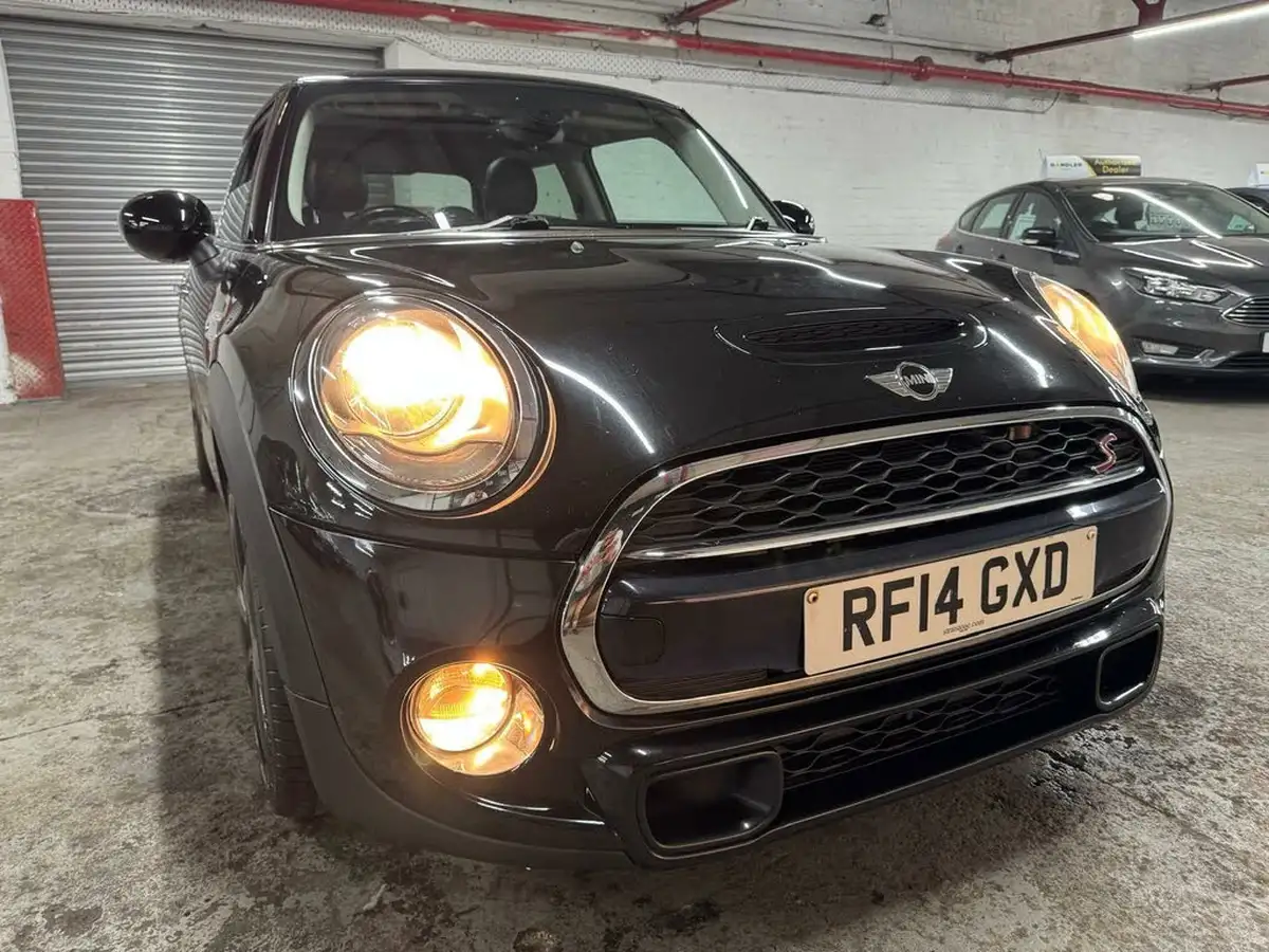 2014-mini-cooper-20-cooper-s-3d-big-51