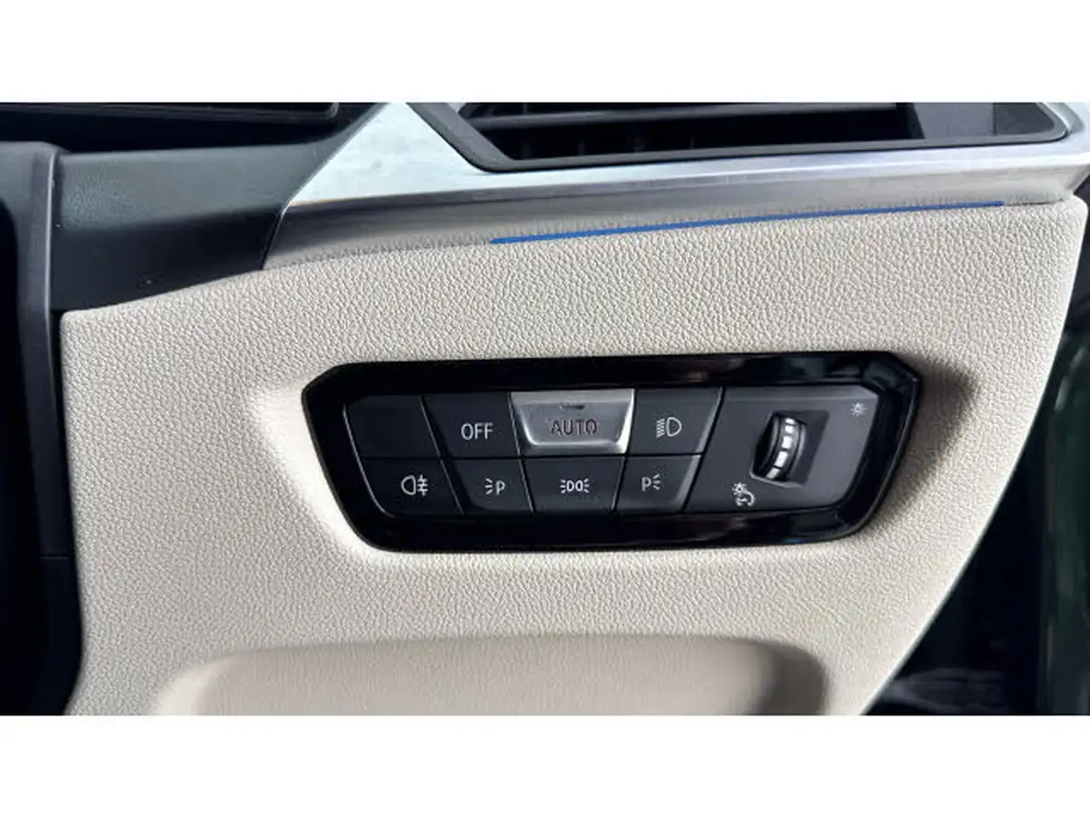 2024-bmw-i4-e-edrive35-sport-big-29
