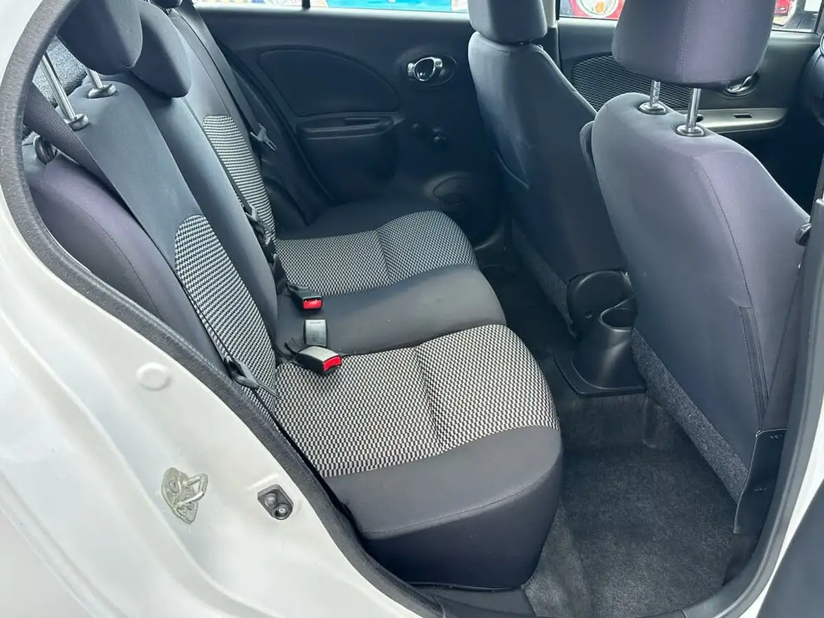 2014-nissan-micra-12-acenta-80ps-big-20