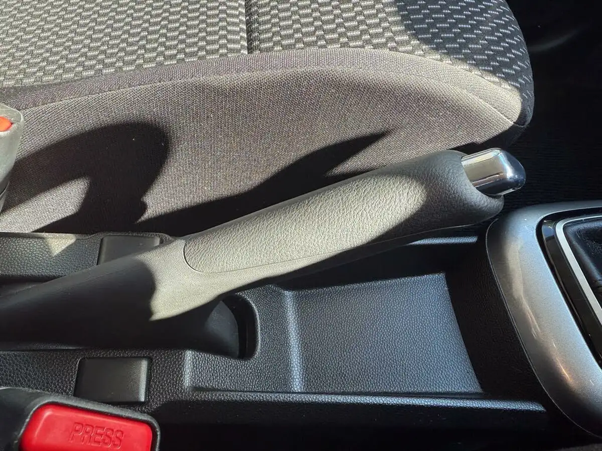 2021-suzuki-ignis-12-dualjet-sz3-big-19