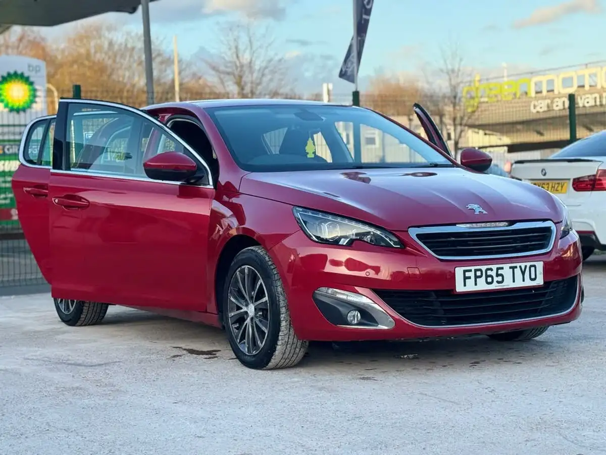 2015-peugeot-308-16-bluehdi-allure-16bluehdi-big-11
