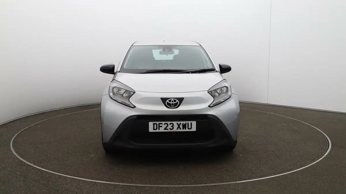 2023-toyota-aygo-x-10-vvt-i-pure-big-32