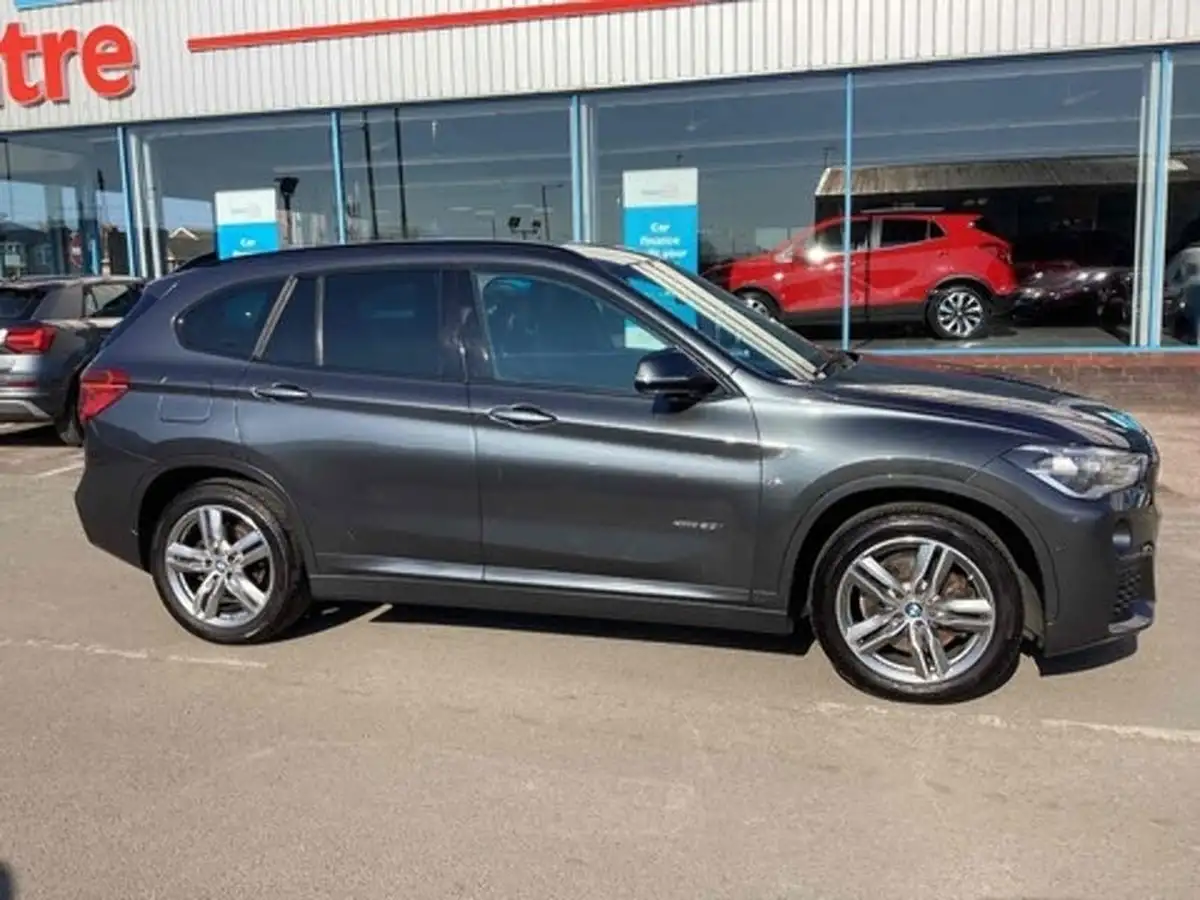2017-bmw-x1-20-xdrive20i-m-sport-big-15
