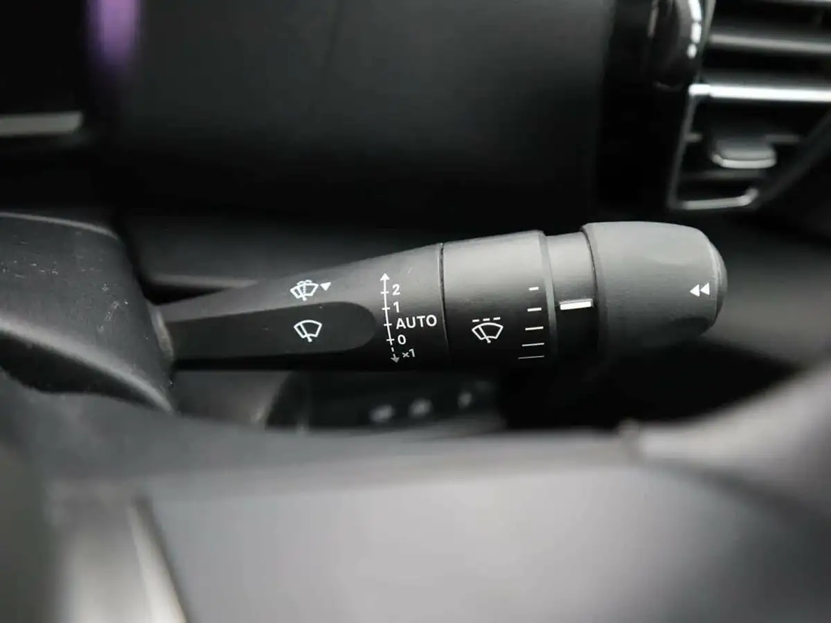 2021-citroen-c4-12-puretech-sense-plus-big-21