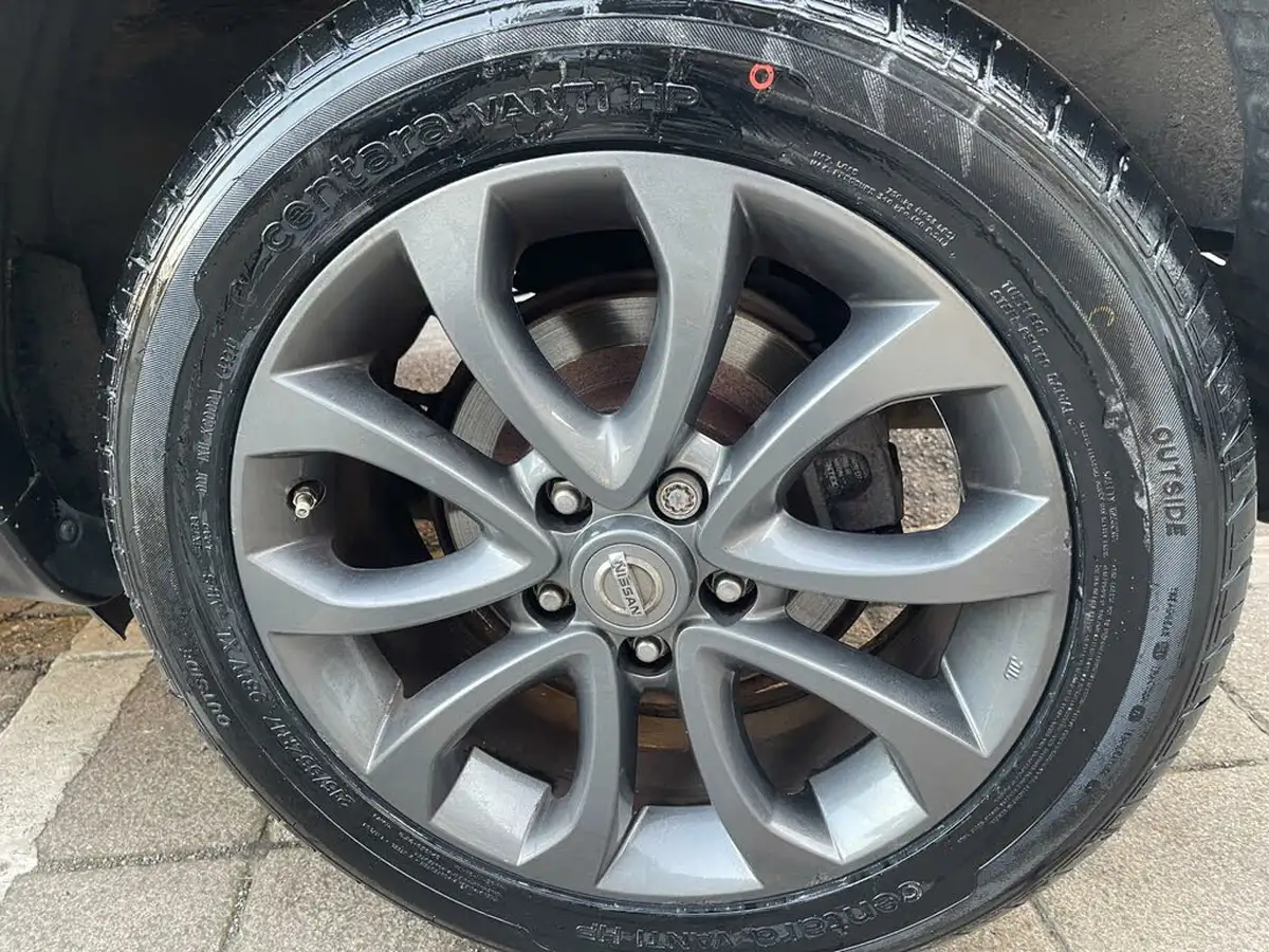 2014-nissan-juke-16-tekna-117ps-1598cc-xtronic-cvt-big-28