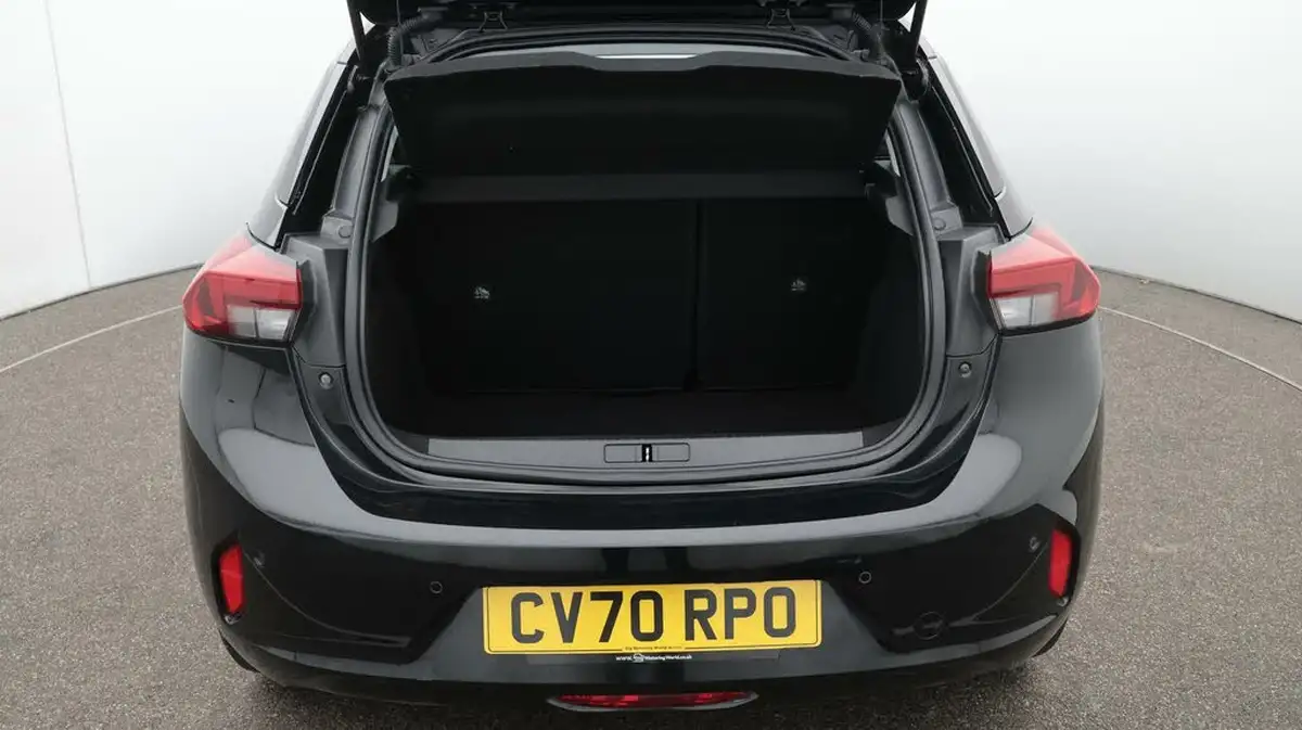 2020-vauxhall-corsa-e-se-nav-11kw-big-17