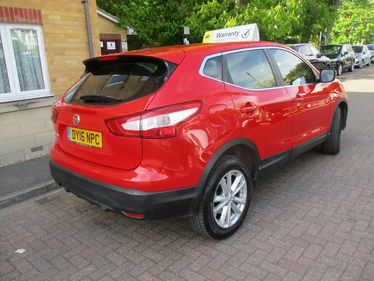 2016-nissan-qashqai-12-dig-t-acenta-tech-pk-big-8