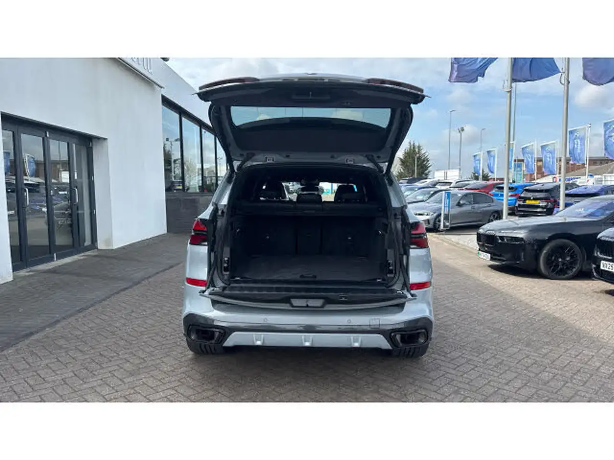 2024-bmw-x5-30td-xdrive-40d-m-sport-mhttech-pack-big-39