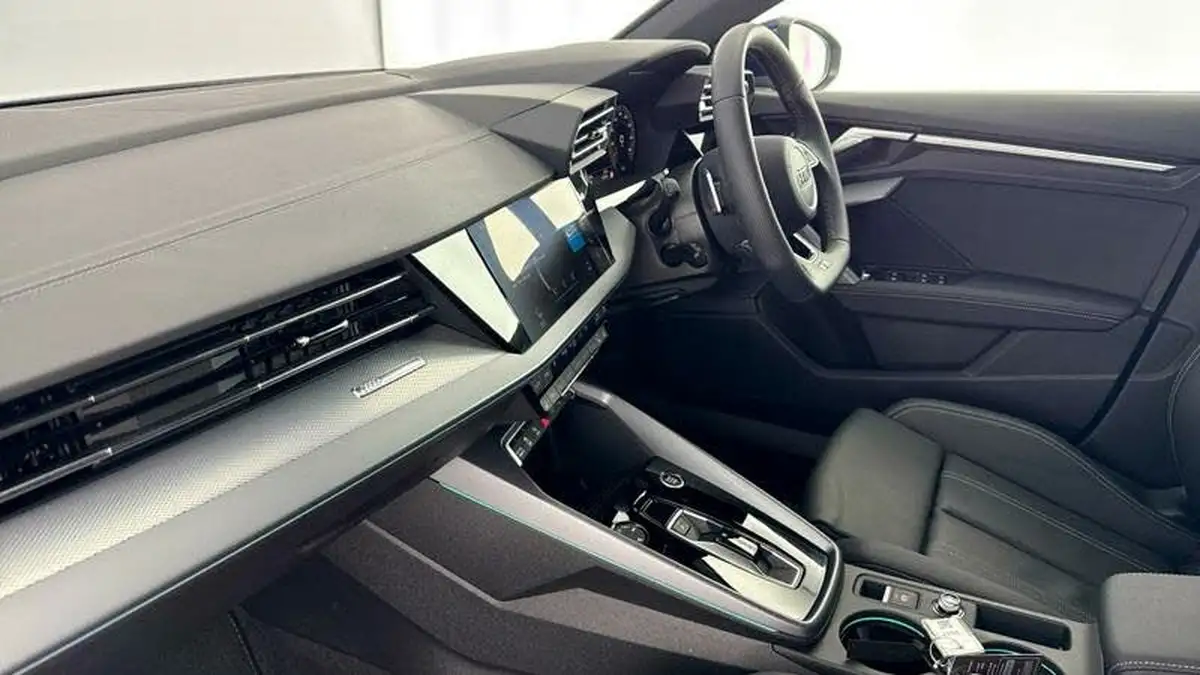 2024-audi-a3-15-30-tfsi-s-line-sportback-5d-tronic-big-1