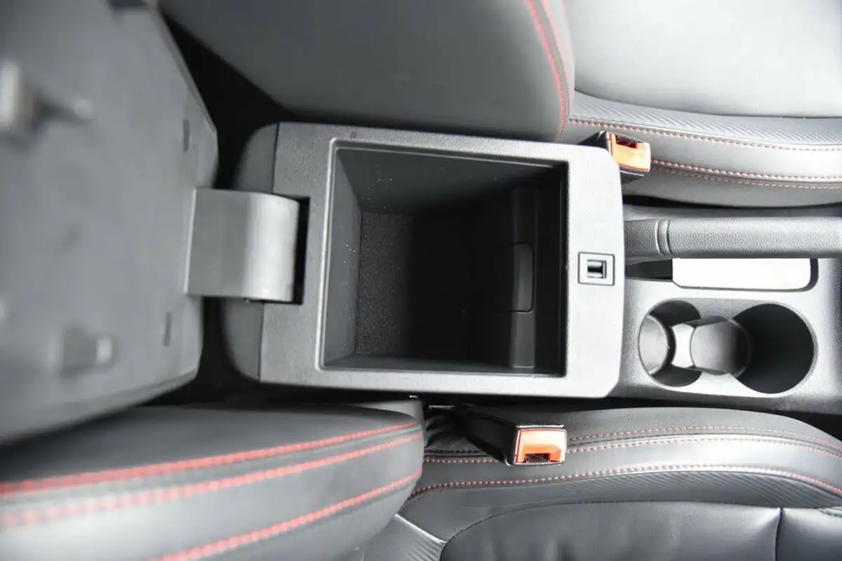 2022-mg-zs-suv-15-vti-tech-exclusive-big-37