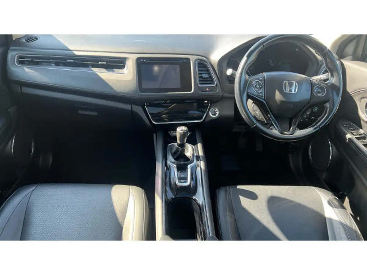 2019-honda-hr-v-15-i-vtec-ex-big-3
