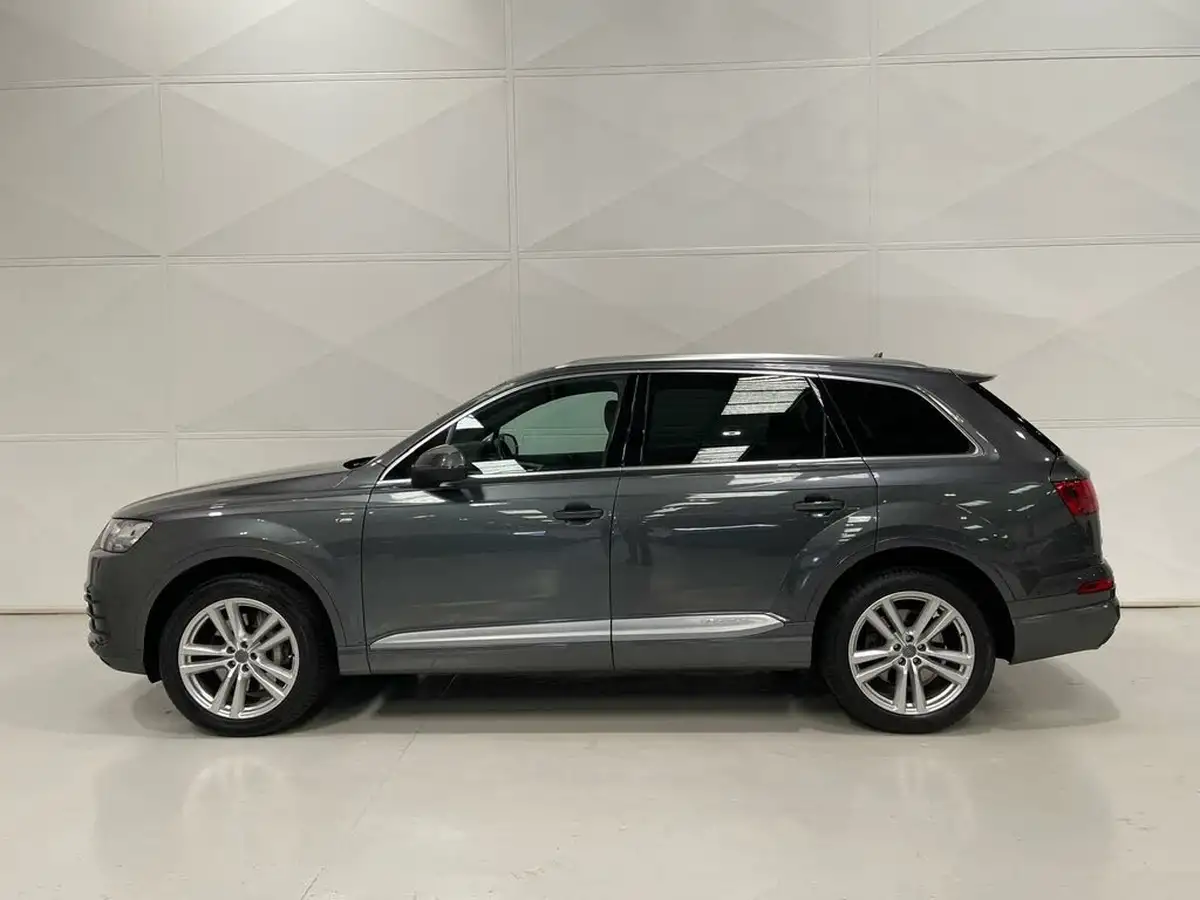 2017-audi-q7-30tdi-quattro-s-line-272ps-big-61