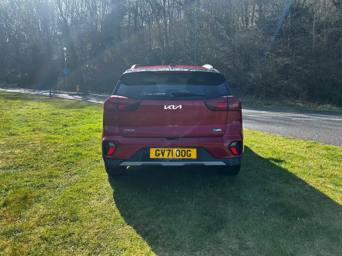 2022-kia-niro-16-gdi-3-156kwh-big-3