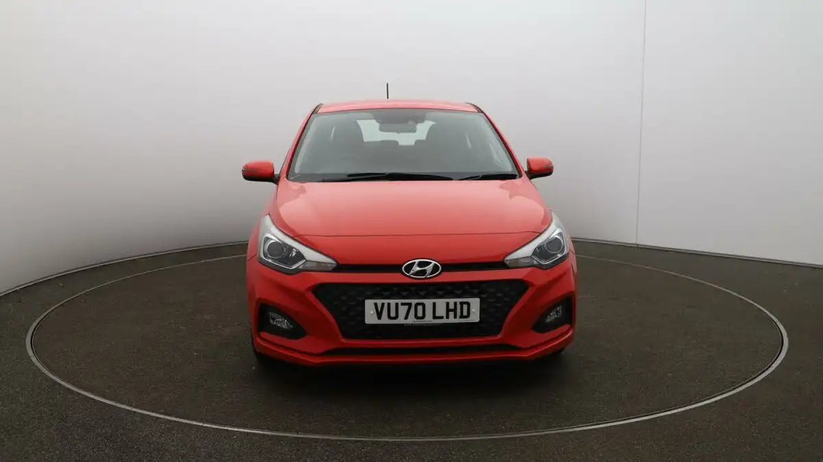 2020-hyundai-i20-12-se-big-32
