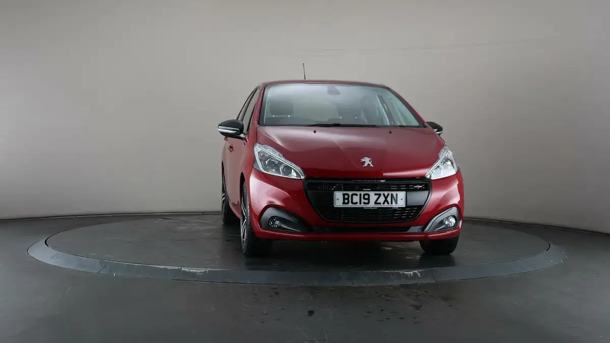 2019-peugeot-208-12-puretech-gt-line-110bhp-big-42
