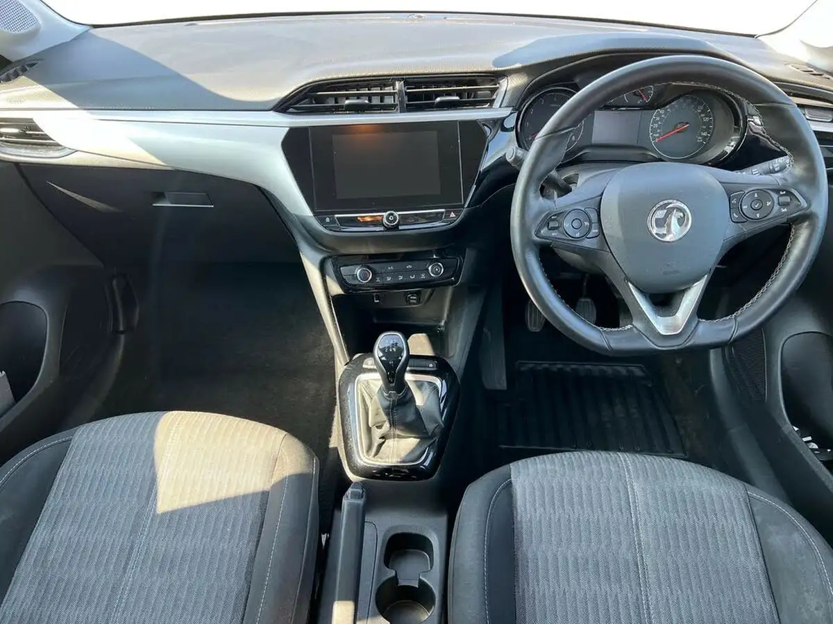 2022-vauxhall-corsa-12i-design-big-8