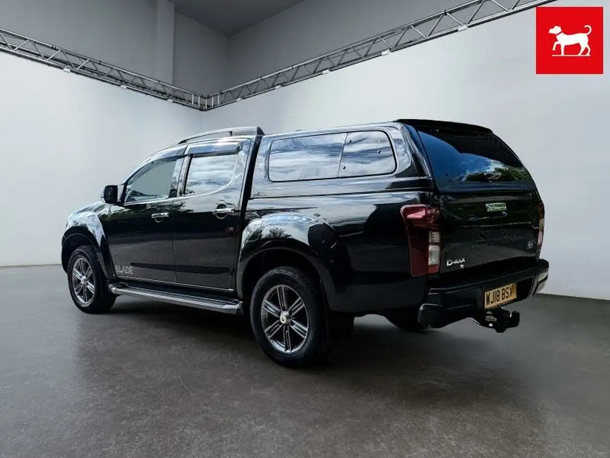 2018-isuzu-d-max-19td-blade-big-1
