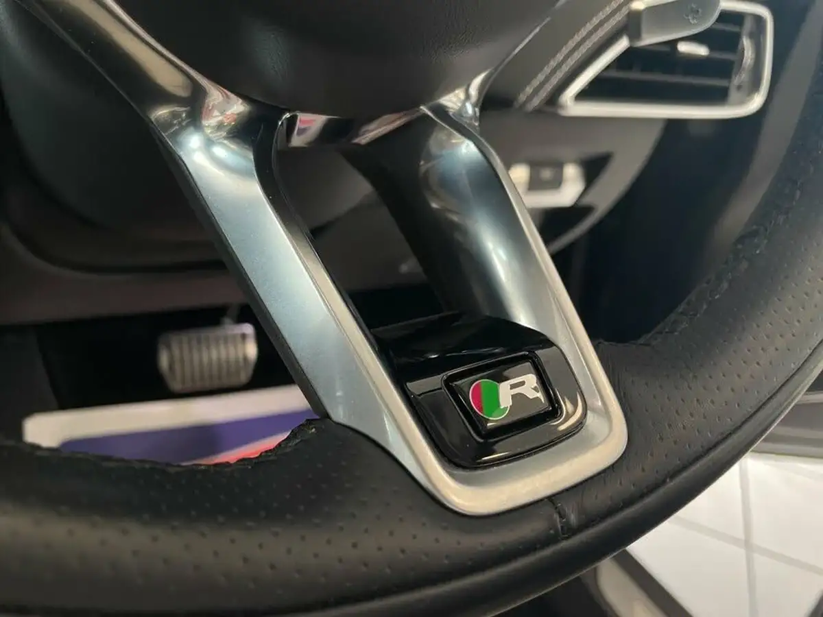 2021-jaguar-xe-20-d200-r-dynamic-hse-big-31
