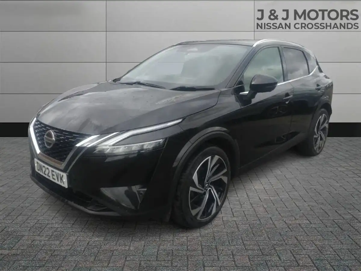 2022-nissan-qashqai-13-dig-t-tekna-xtronic-big-2
