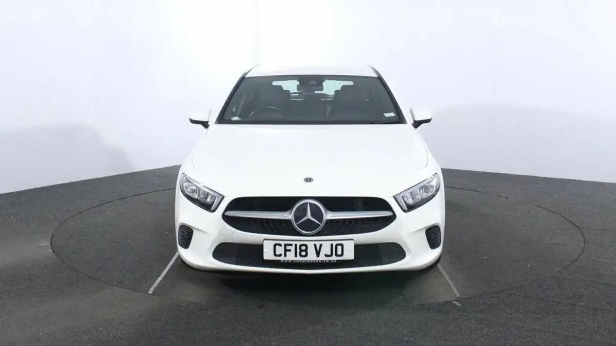 2018-mercedes-benz-a-class-15d-a180d-sport-116ps-executivess-hatchback-5d-7g-dct-big-1