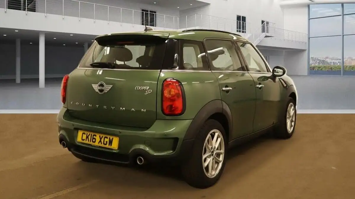 2015-mini-countryman-20td-cooper-sd-143bhp-chili-auto-big-5