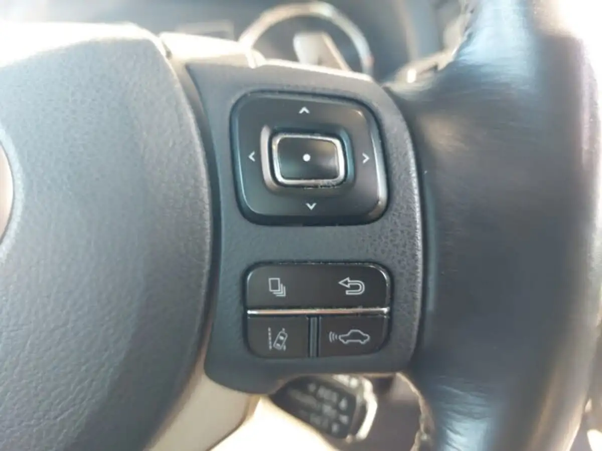 2018-lexus-is-300h-25-advance-lexus-navigation-big-10