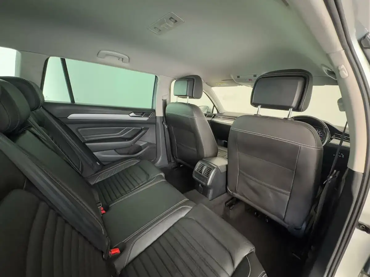 2021-volkswagen-passat-14-tsi-gte-advance-estate-5d-big-18
