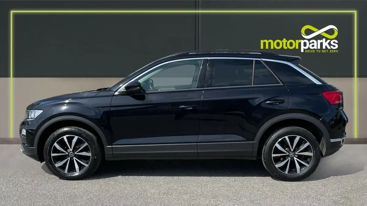 2020-volkswagen-t-roc-15-tsi-se-big-5