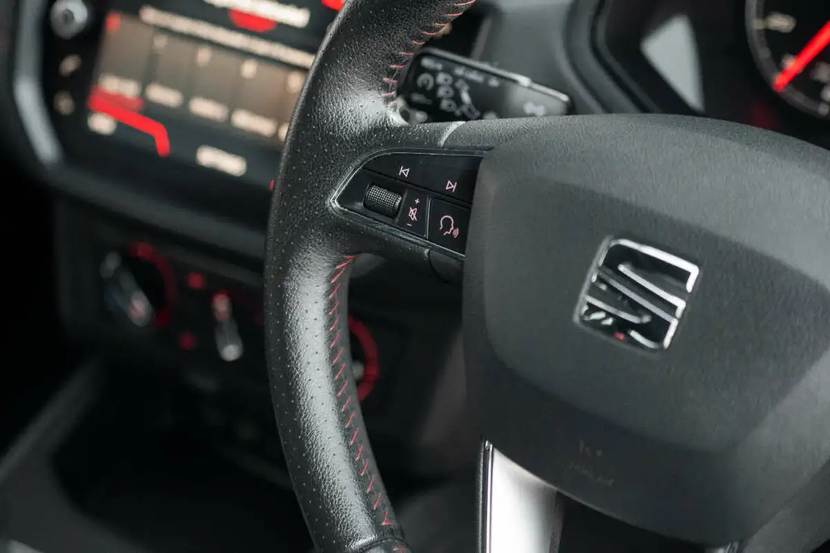 2020-seat-ibiza-10-tsi-fr-115ps-big-33