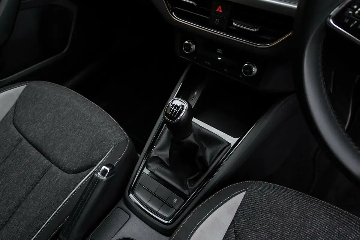 2022-skoda-kamiq-15-tsi-se-l-big-34